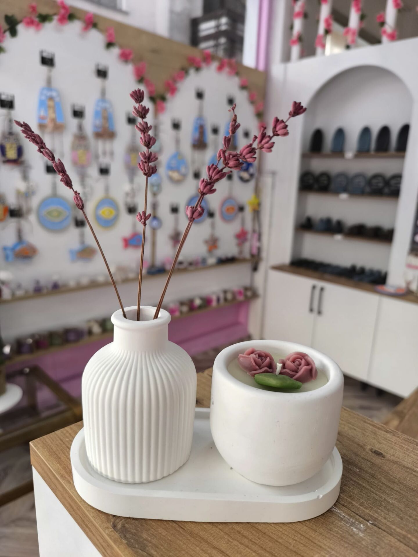 LAVANTA ESİNTİLİ GÜL MUM SETİ