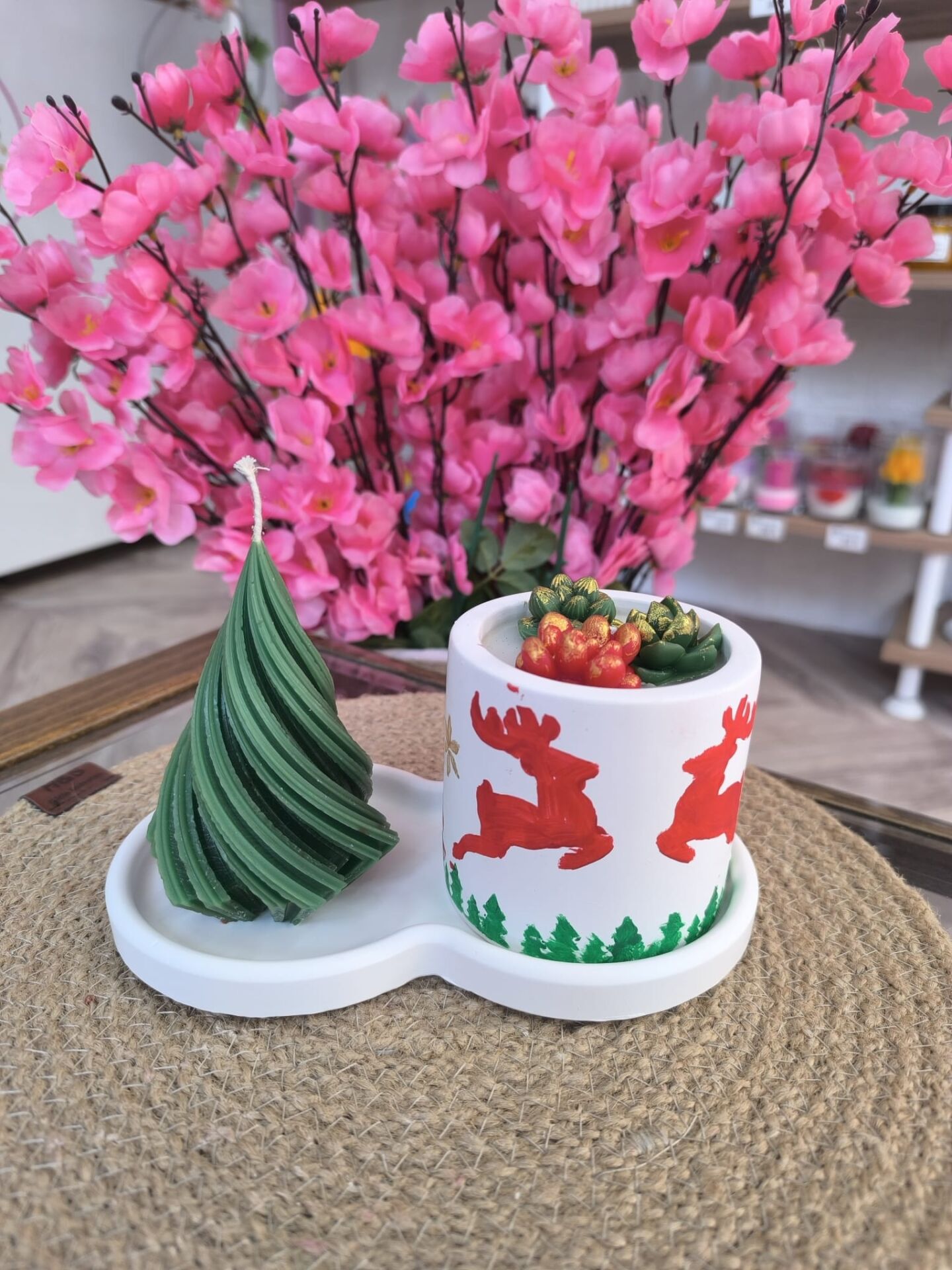 GEYİKLİ YILBAŞI ÇAM SET MUMLUK