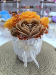 saksılı çiçek mum turuncu kahve