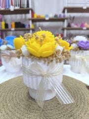 saksılı çiçek mum sarı