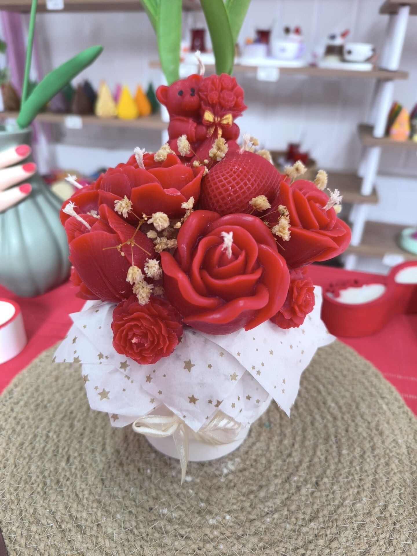 SEVGİLİYE ÇİÇEK BUKETİ